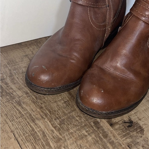 Taxi Brown Leather Knee-High Boots - Picture 2 of 5